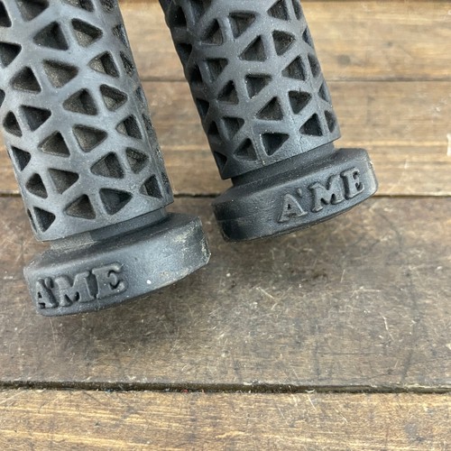 Vintage GT AME Grips OG Mountain Bike Zaskar 80s 90s MTB Soft Tri Triangle - Picture 2 of 21