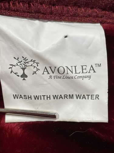 Avonlea Blanket Reversible Two Face Heavy Soft Floral Red Burgundy 84x92 - Picture 14 of 17