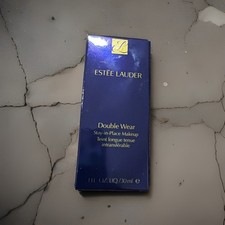 Est e Lauder Double Wear StayinPlace Foundation Makeup 36Hour 1N2 ECRU NEW