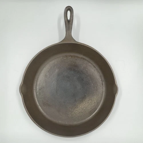 Vintage Lodge #10 SK D 3-Notch 12" Cast Iron Skillet Pan with Heat Ring USA