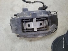Driver Caliper Front Gt Brembo Manufactured Fits 11-14 Mustang 2098019