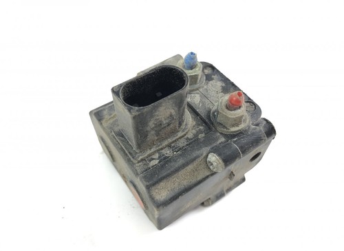 Air suspension compressor – 6864215
