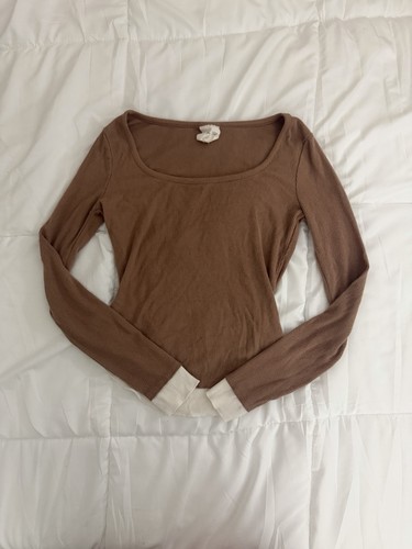 Brown Long Sleeve Top With White Trim Size Small Truth Be Told Girls Cute Y2K