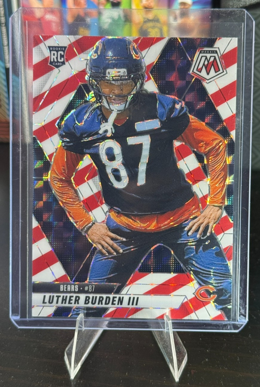 Luther Burden III 2025 Panini Mosaic Red & White Stripe RC #383 Bears