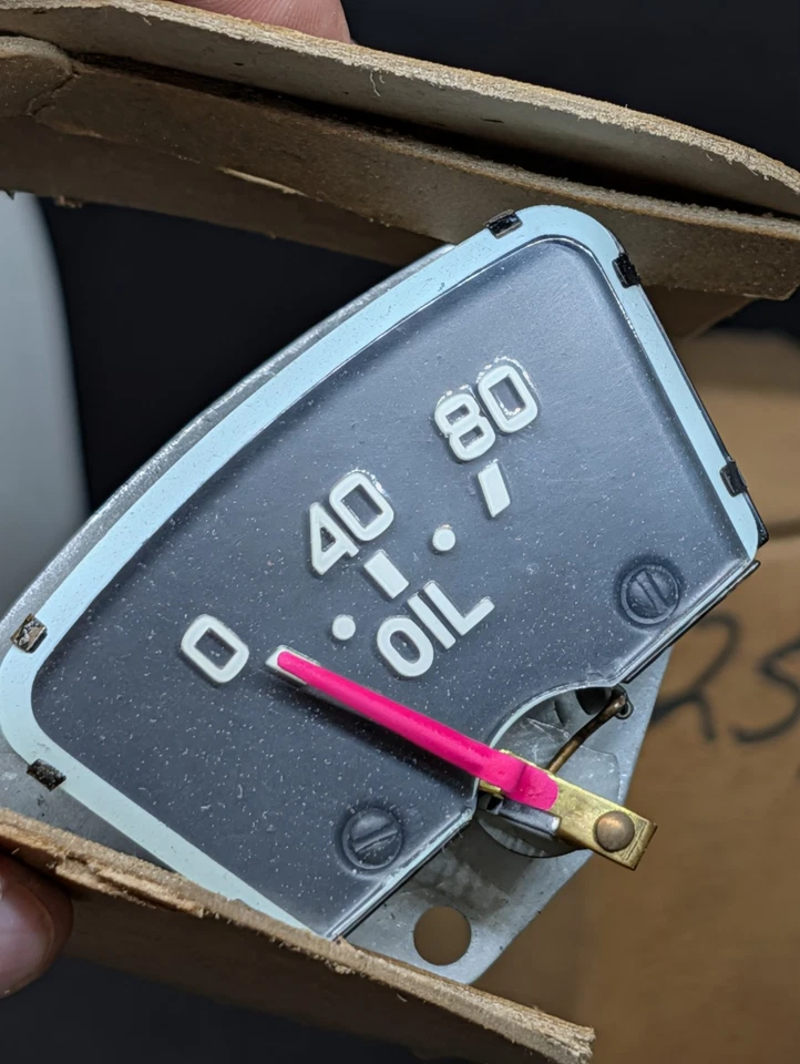 Nuevo de Lote Antiguo 1949 Chrysler Royal New Yorker Imperial Saratoga Medidor de Presión de Aceite Foto 3 de 4