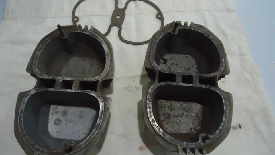 Cubiertas basculantes derecha e izquierda BMW R65, R65LS Foto 2 de 4