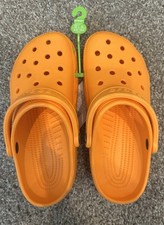 NEW Orange Classic Crocs J6 Men's / 6 Womens 8