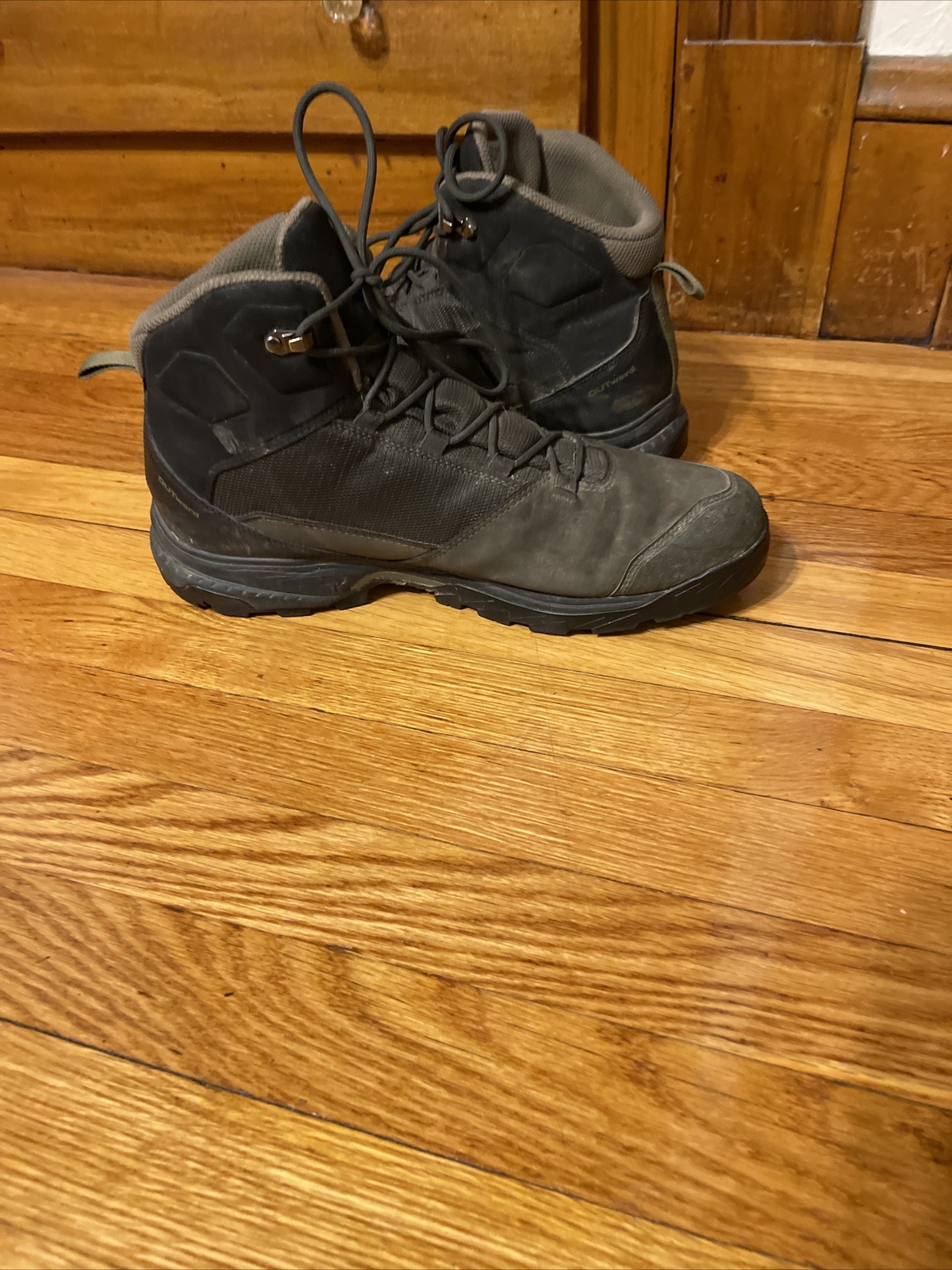 Stivali da trekking Salomon da uomo verdi impermeabili outward GTX taglia 12