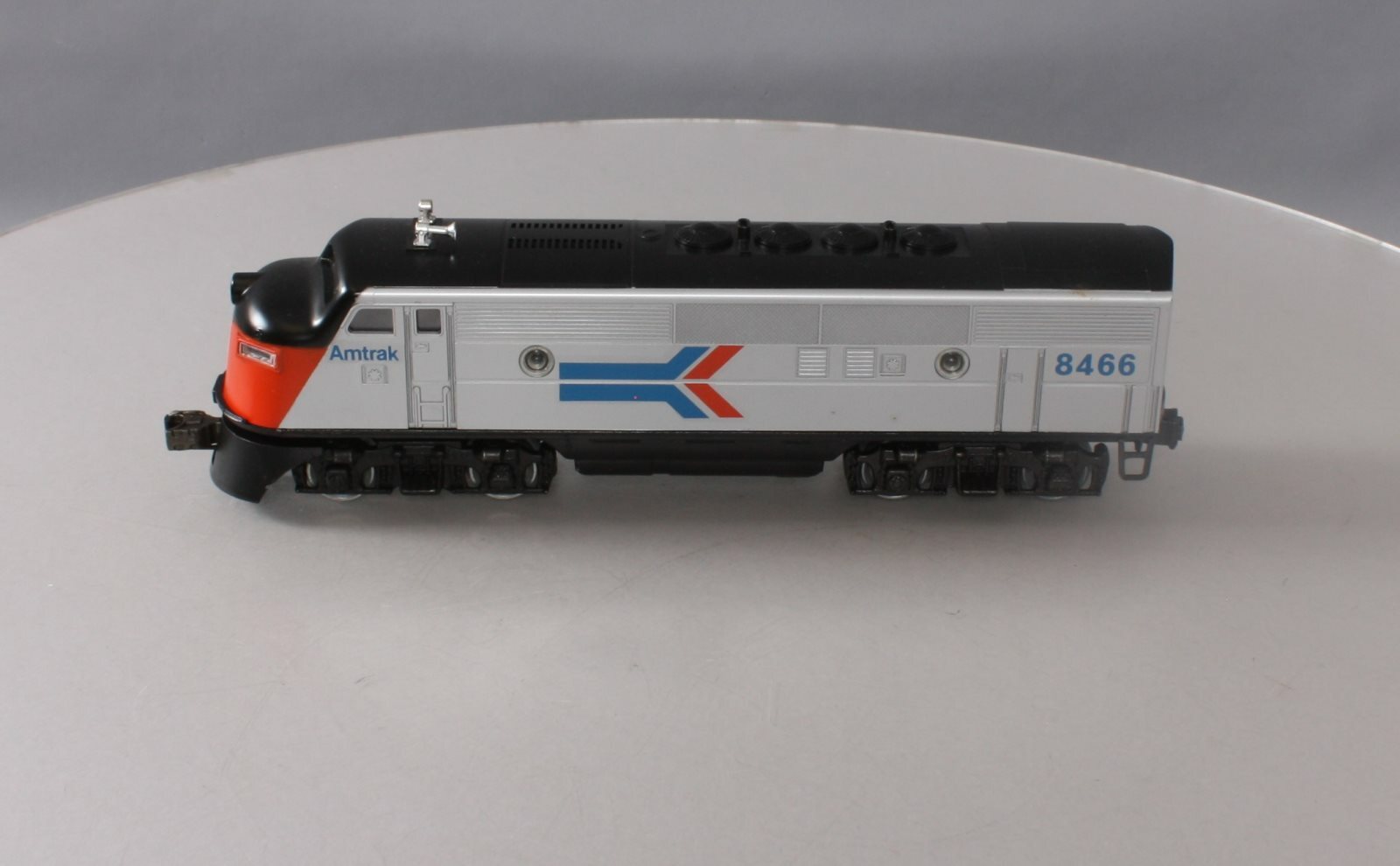 lionel amtrak engine