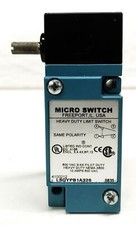 Honeywell Micro Switch Limit Switch LSQYPB1A326 USED