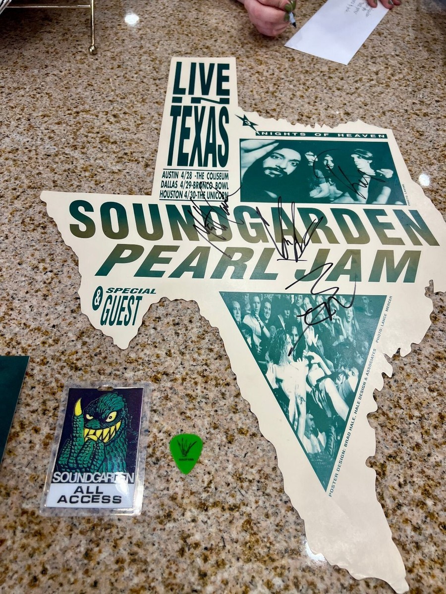 SOUNDGARDEN PEARL JAM 1992 TOUR SIGNED TEXAS CONCERT POSTER w/PASS