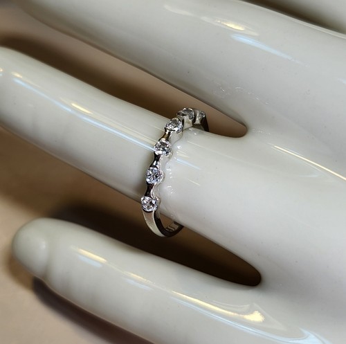 925 Sterling Silver Cubic Zirconia Stackable Band Ring Size 7 - Picture 6 of 6