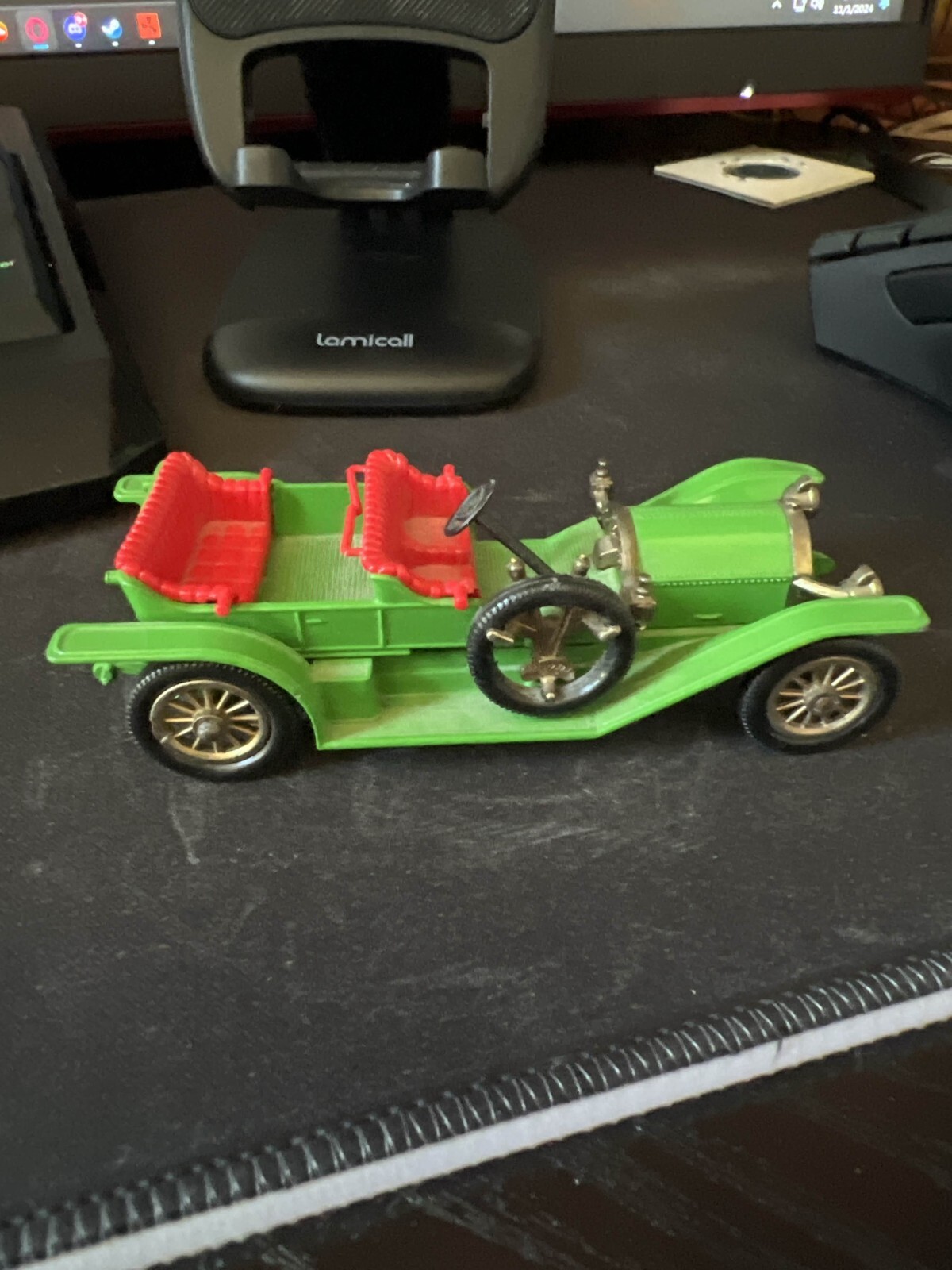 Picture 2 of 2