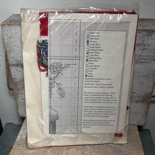 Banar Designs Counted Cross Stitch Christmas Stocking Kit Bird House XCS-50534 - Picture 10 of 10