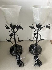 Touch Control Table Lamp/bedside Lamp With 2 UBS Ports. Rustic Leaf Look. Dimabl