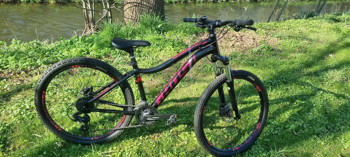 hercules mountainbike 29 zoll Nos FS SUV 4.2 2025 Wave Black f83 m4 Größe:Trapeze 50 cm Metal Gear Solid V