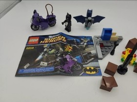 LEGO Super Heroes 6858 Catwoman Catcycle City Chase 100% Complete. See photos...