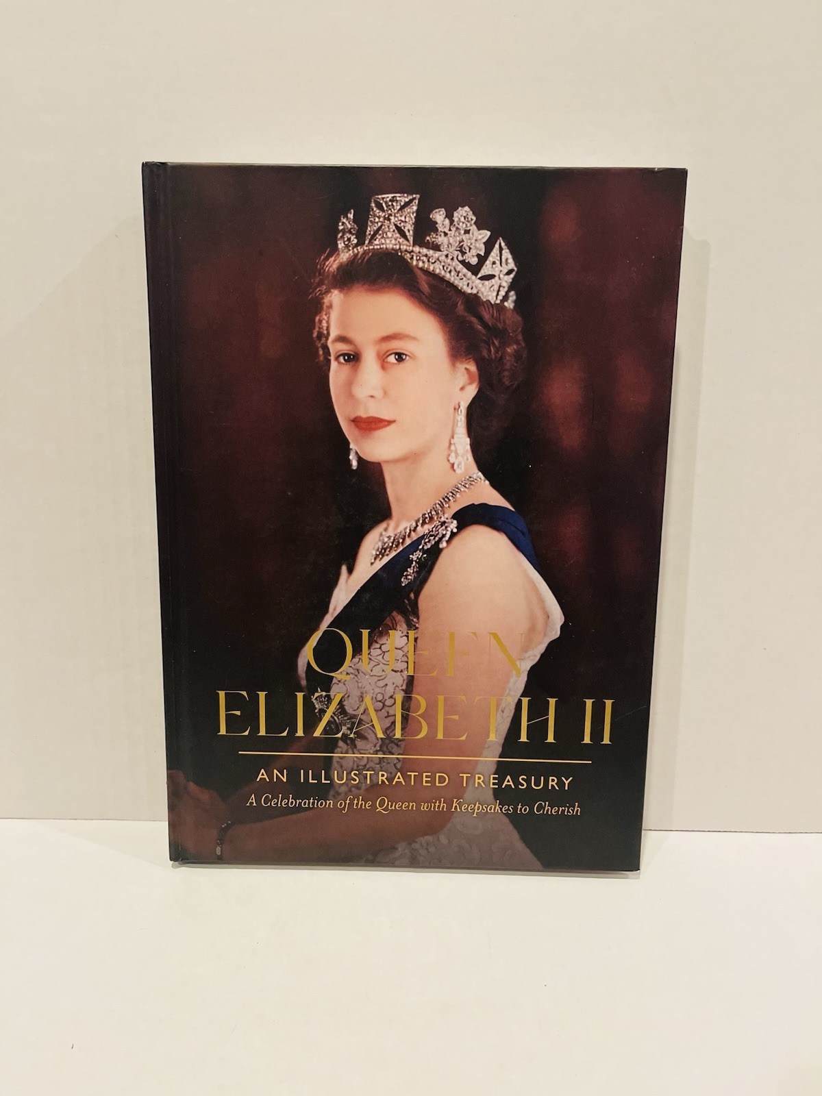 Queen Elizabeth II An Illustrated Treasury Hardcover Royalty