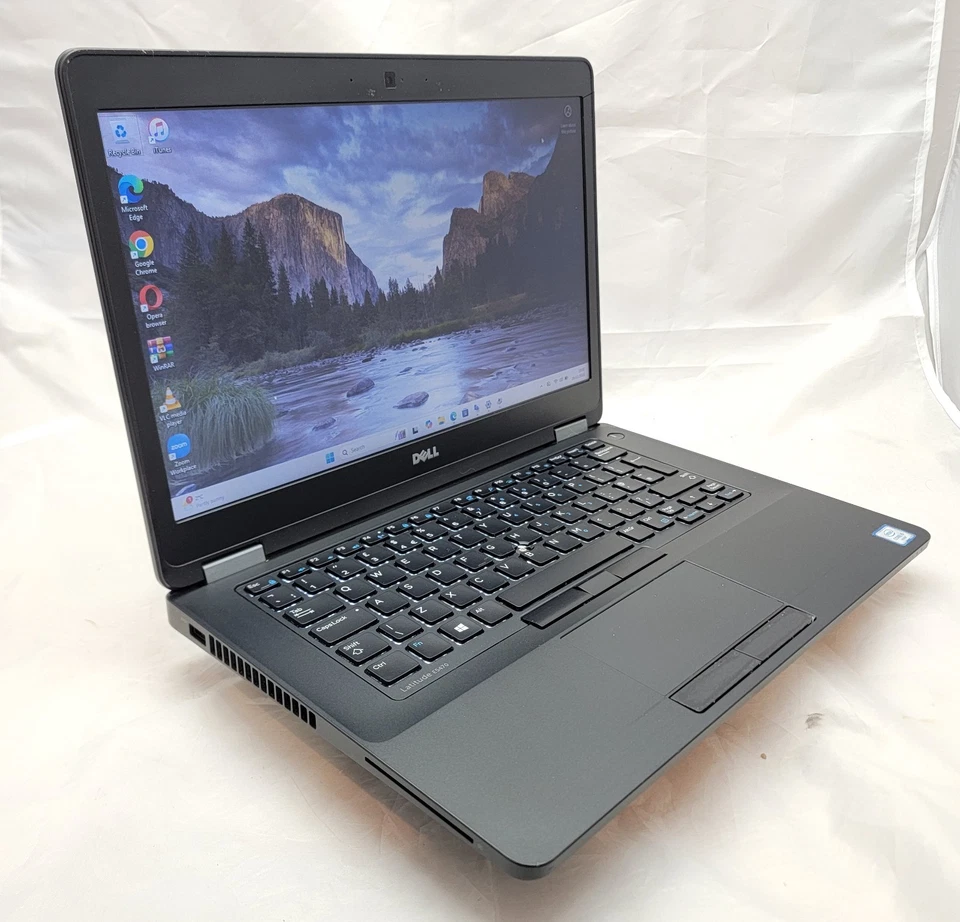 Dell Latitude E5470 - i5 6th Gen - 32GB RAM - 250GB SSD - 14" - HDMI - Win 11 - Image 2 of 4
