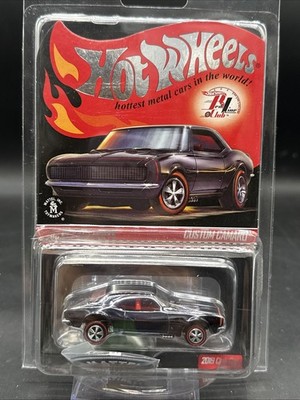 2019 Hot Wheels BLACK CUSTOM CAMARO Redline Club RLC Membership Button & Patch