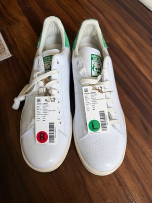 UNRELEASED BRAND NEW- adidas white stan smith 80s los angeles