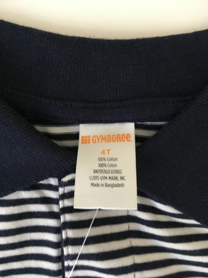 NOVA CAMISA DE ALGODÃO GYMBOREE masculina tamanho 4 manga curta vermelha, azul marinho, listras brancas - Imagem 3 de 4