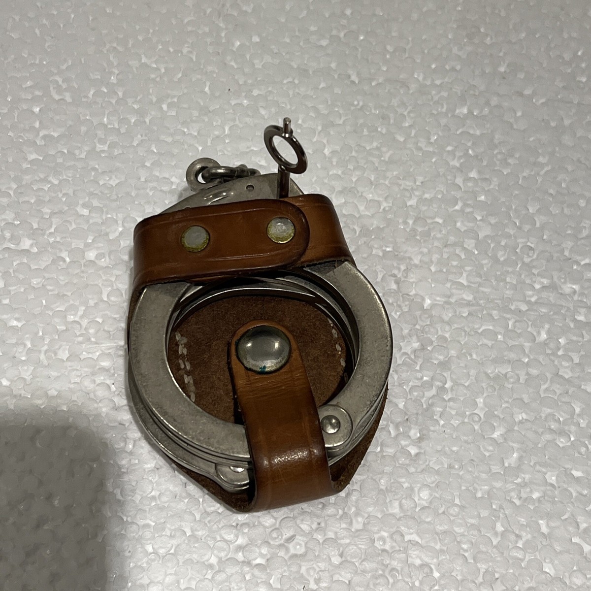 Smith & Wesson S&W 104 Maximum Security Handcuff for sale