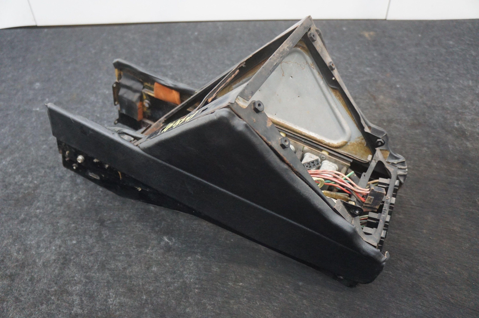 Center Console Assembly OEM Rolls Royce Silver Shadow 1965-1980 *Note*