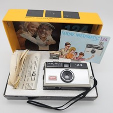 VINTAGE Kodak Instamatic 124 - Not Tested - Original Box - 1970 s Photography