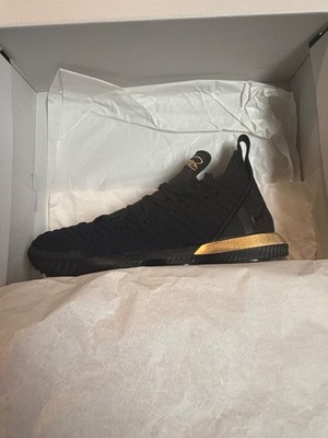 Nike LeBron XVI 16  I'm King  Size 10 New in Display Box  