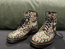 DOC DR. MARTENS BLACK FLORAL BOOTS MADE IN ENGLAND RARE VINTAGE 6UK US WOMEN'S 8