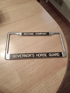 VINTAGE SECOND COMPANY GOVERNOR'S HORSE GUARD CONNECTICUT LICENSE PLATE FRAME CT