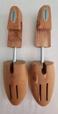 Allen Edmonds Shoe Tree Shaper Stretcher Insert Pair Size M / L Cedar Wood (01)