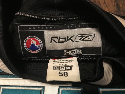 Derek Joslin #25 Worcester Sharks AHL Black 07-08 Game Worn Minor Hockey Jersey - Picture 3 of 12