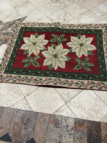 White Poinsettia Christmas Winter Tapestry Placemats Red 13”x18” Set Of 4 Vtg - Picture 2 of 6
