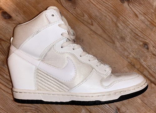 Nike Dunk Sky Scarpe da Ginnastica ad Alta Rete, Bianco, Donna UK 5 - 644877-100 - Foto 2 di 10