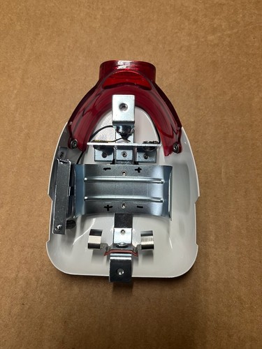 Fanale posteriore posteriore portabiciclette fantasma Schwinn inutilizzato OEM nuovo di zecca con proiettore - Foto 5 di 6