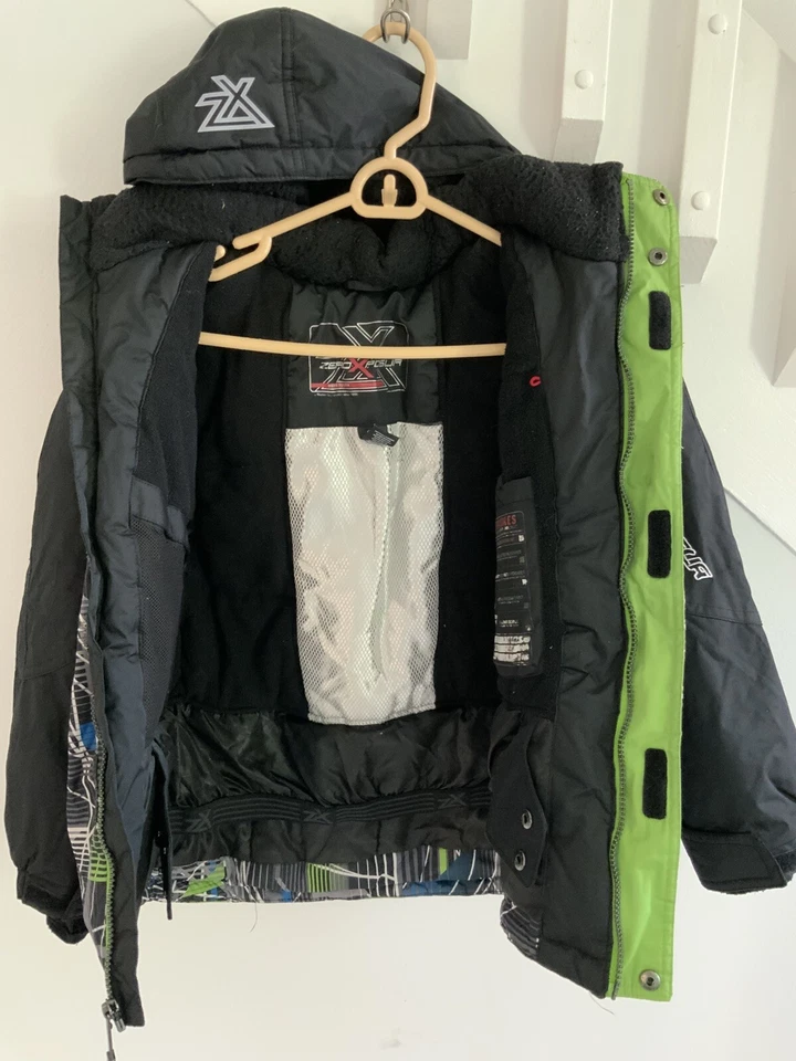 ZeroXposur Boys Ski Snowboard Winter  Jacket  With Powder Skirt Size 8 - Image 2 of 4