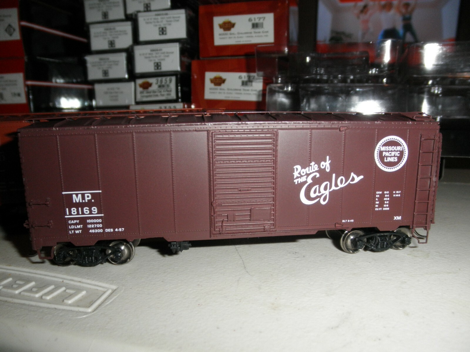 Picture 1 of 4
