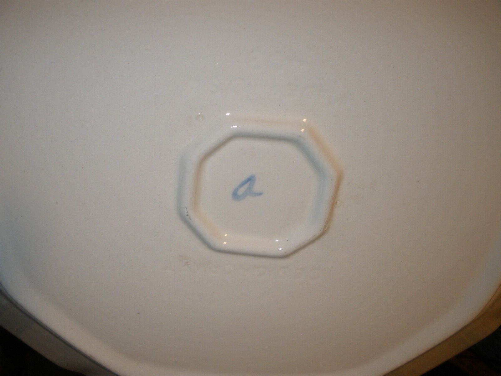 LOS ANGELES POTTERY (?) BLUE STIPPLE W/ DUCK PLATE TRAY-MARKED "A" & 503 BOTTOM