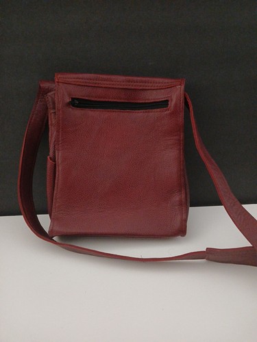 Handmade Haiti Painted Maroon Leather Crossbody Bag With Flap NEW - Picture 7 of 11