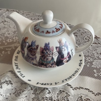 The Royal Furmily Cats Pawtraits Teapot For One With Saucer Fancy Kitty Whimsy