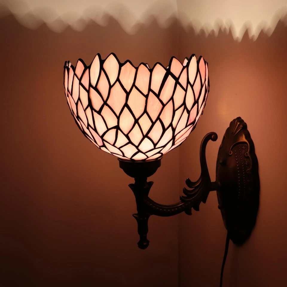 Aplique de pared Tiffany enchufable vitral lámpara de noche 8X10,5X11 pulgadas para Hal... Foto 4 de 4