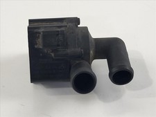 Pompe à eau BMW 520