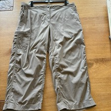 L.L. Bean Women's Tan Capri Stretch Pants Adjustable Waist Size16 Hiking Travel