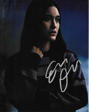 * JULIA JONES * signed 8x10 photo * DEXTER: NEW BLOOD * COA *