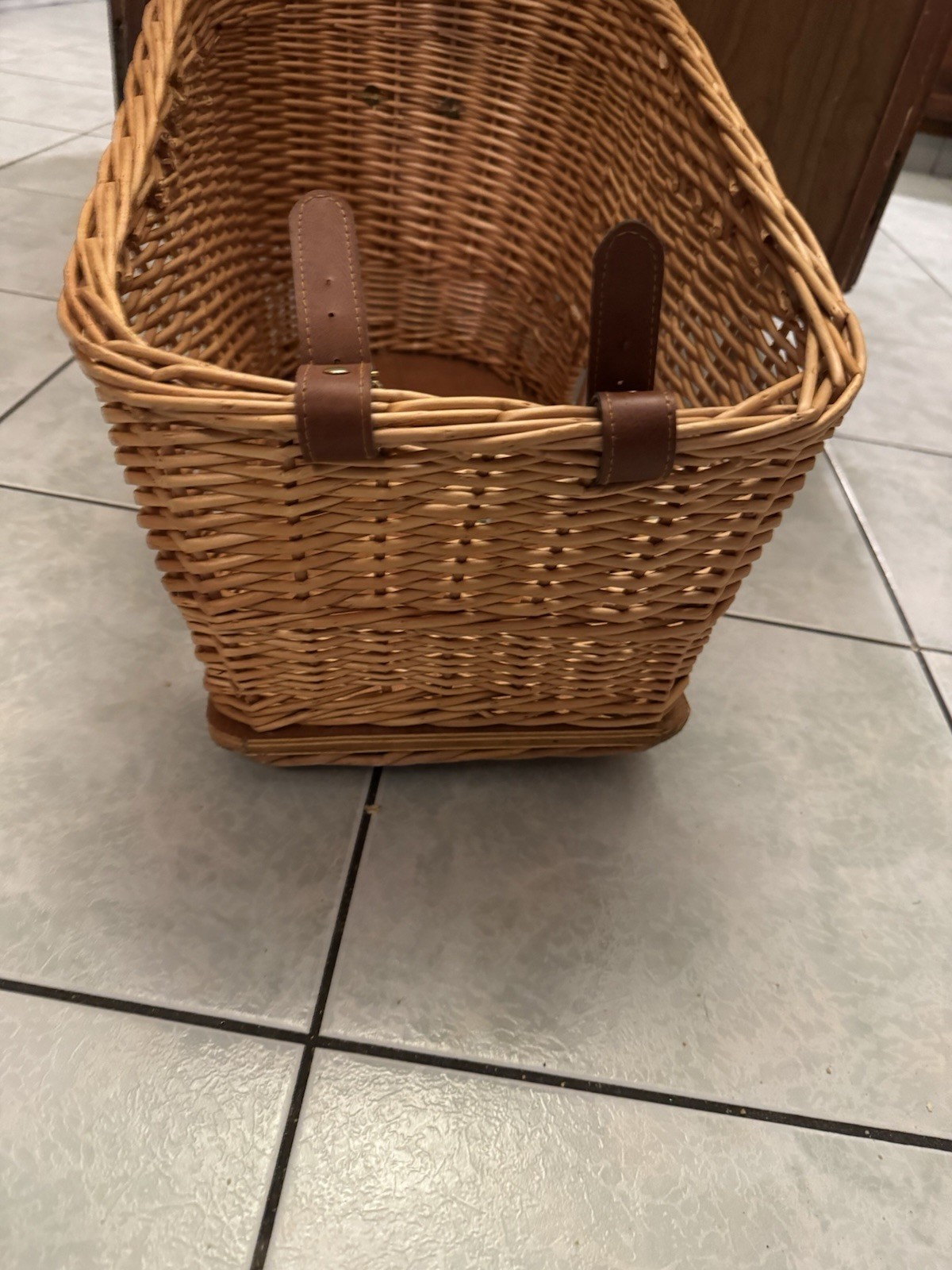 Beach & Dog Cape May Rear Mount Bike Basket Wicker