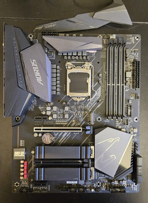 GIGABYTE Z490 AORUS Elite AC Mainboard Sockel 1200 Intel Z490 DDR4 7.1 Sound M.2