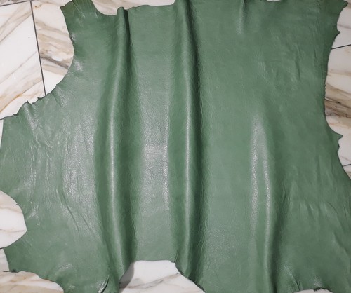 LEDER TIP 40017-LS, Lederreste, 1 Lederhaut 0,7mm, lindgrün nappa
