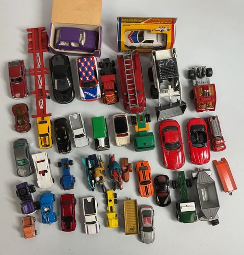 Diecast  Vintage Vehicle Collection . Cars, Trucks, Motorbikes - 40 Some Dinky